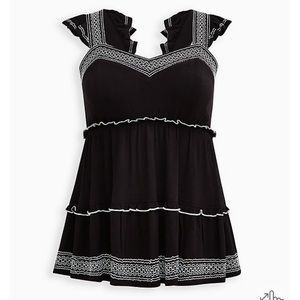 Black/White top - Torrid, Size 2 (NWT)